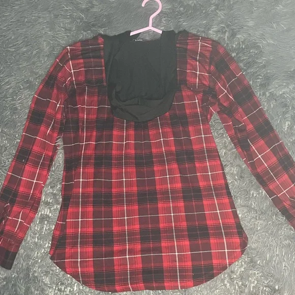 Red plaid cardigan - Picture 4 of 5